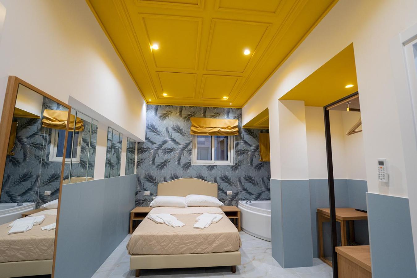 Hr Boutique Porto, Napoli Centro, By Clapa Group Hotel Екстериор снимка